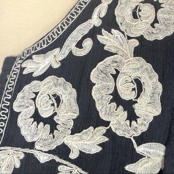 LUCKY BRAND EMBROIDERED SWING JACKET TIE FRONT - Picture 4 of 11